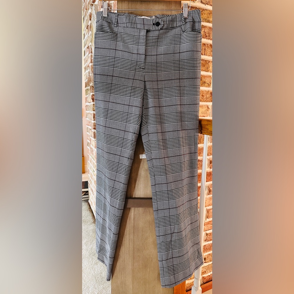 Calvin Klein 10P dress pants